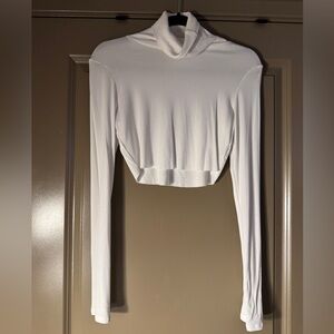 Chic White Turtleneck Crop Top